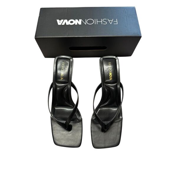 NIB Fashion Nova Teri Kitten Heels Vacation Dinner Cocktail Black Size 9 - Picture 4 of 6